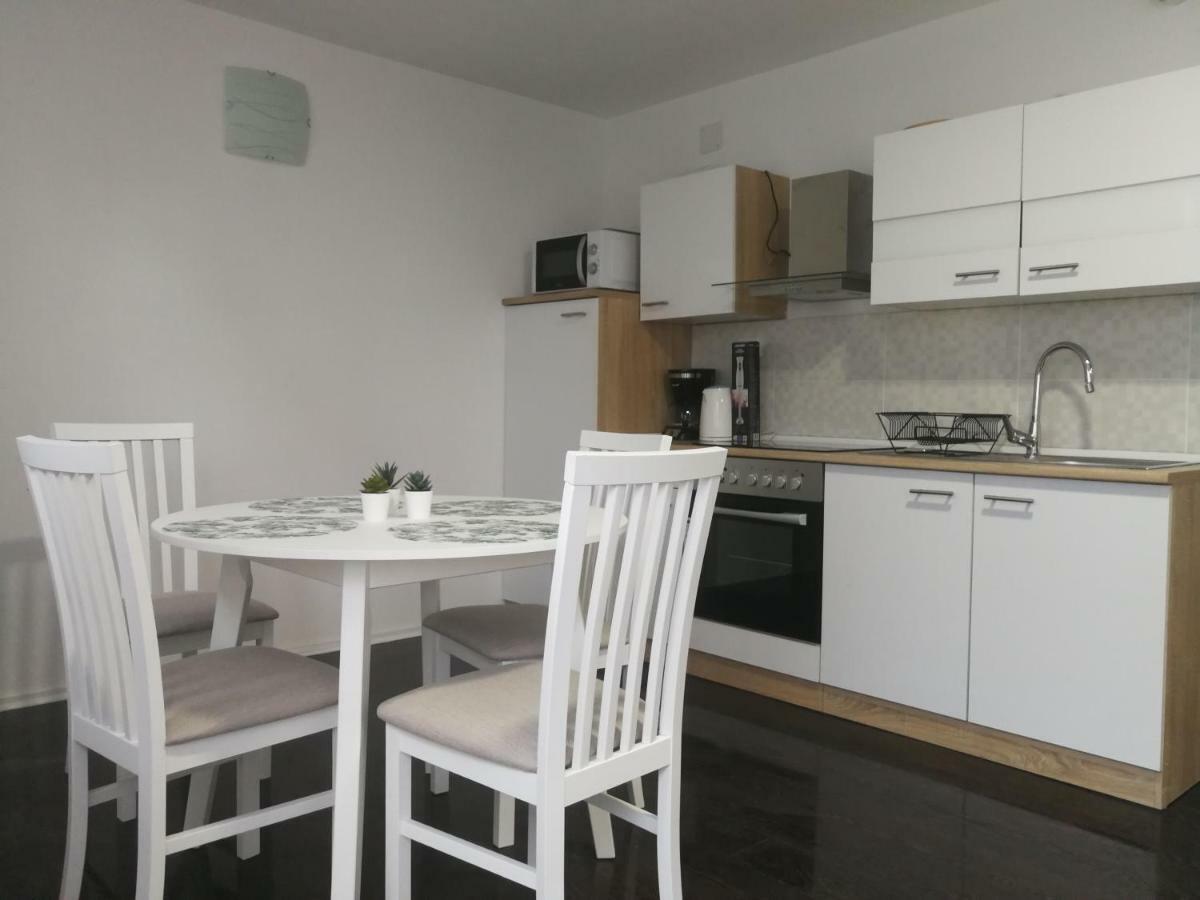 New Apartment Near Plitvice Lakes 스몰리야나크 외부 사진